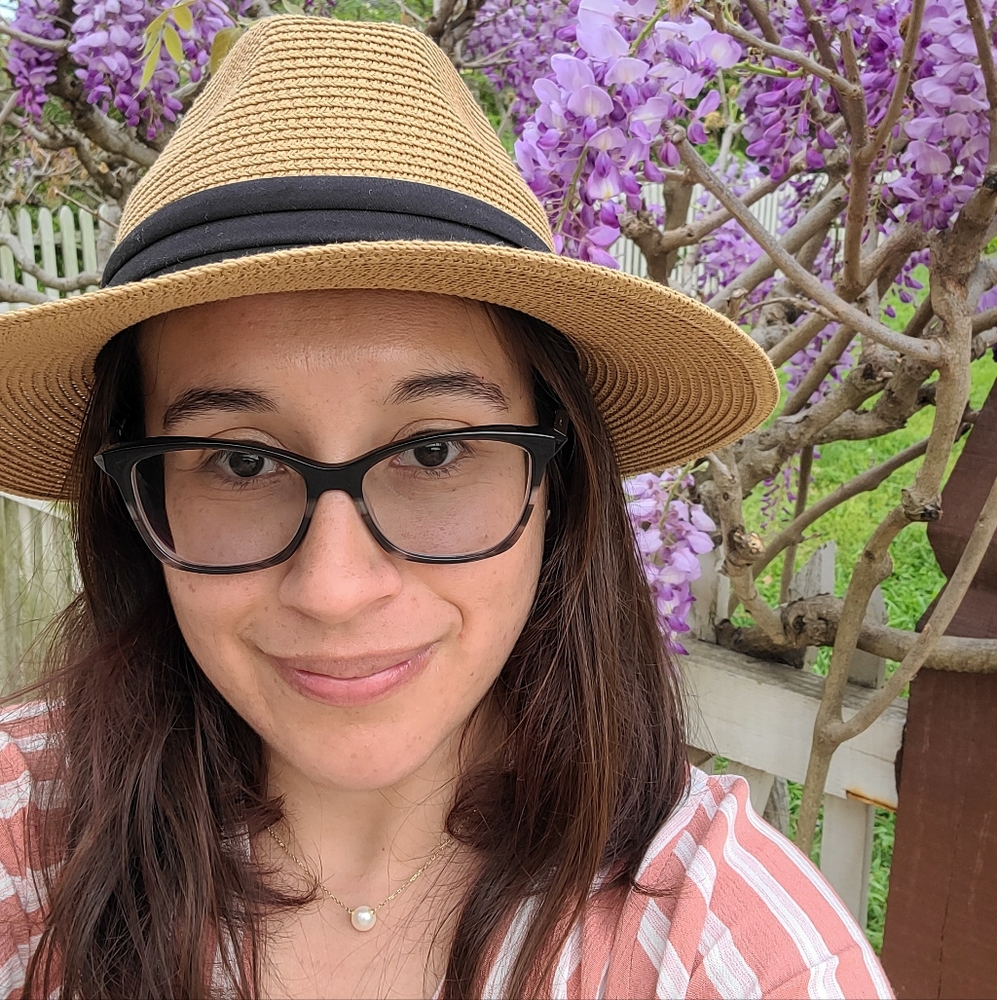 Meet your Posher, Jennifer